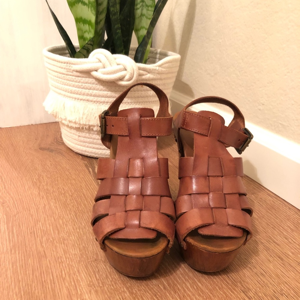 Steve Madden leather wood block heels